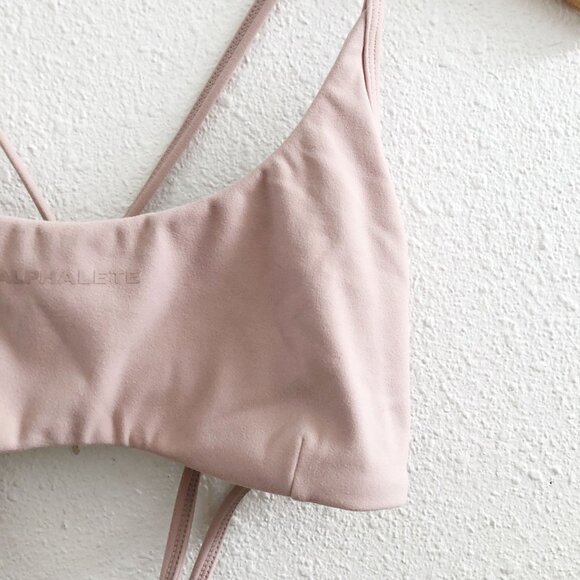 ALPHALETE Aura 3 Strap Bra No Size Tag Check Measurements - Picture 5 of 7